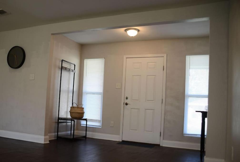 דנהאם ספרינגס Comfortable 3 Bed, 2 Bath, Pet Friendly Home Close To Baton Rouge מראה חיצוני תמונה
